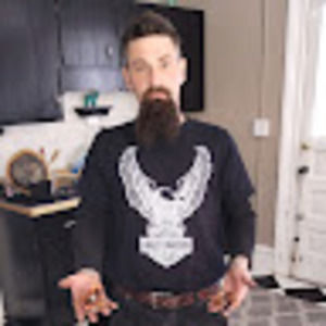 Meet your Posher, Adam